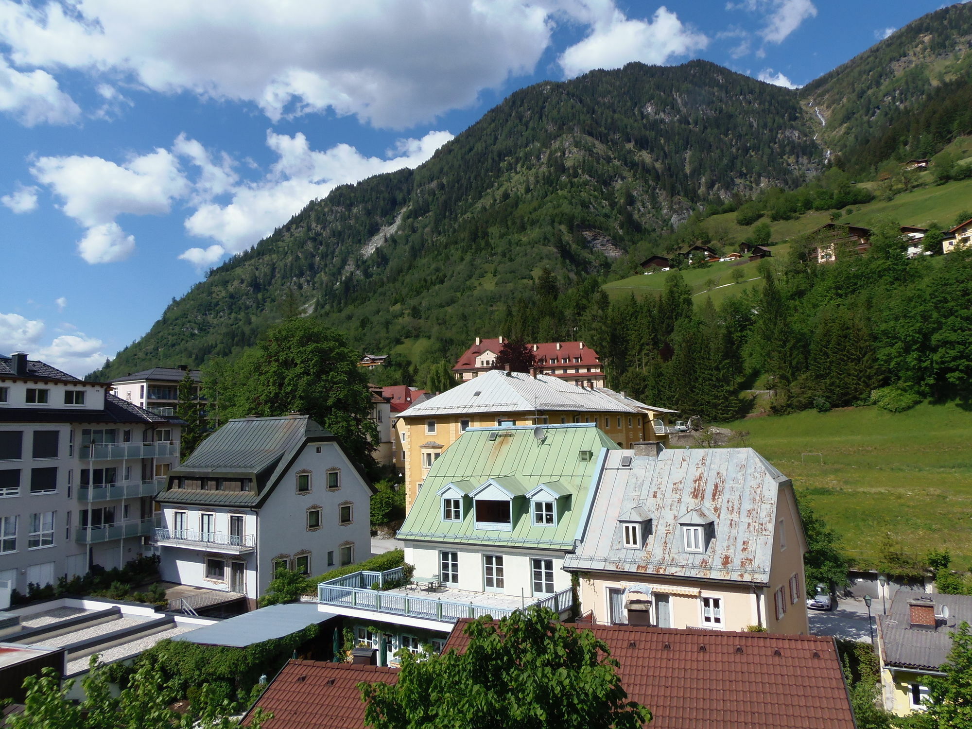 Hotel Germania Gastein - Ganzjaehrig Inklusive Alpentherme Gastein & Sommersaison Inklusive Gasteiner Bergbahnen Bad Hofgastein Ngoại thất bức ảnh